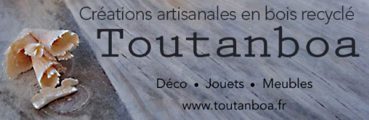 Toutanboa, création de déco, jouets et meubles en bois recyclé accepte la monnaie locale